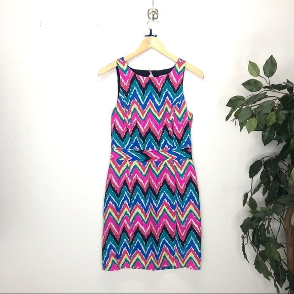 Lilly Pulitzer Dresses & Skirts - Lily Pulitzer Bright Zig Zag Sheath Dress